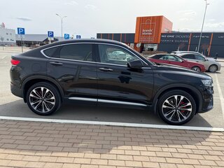 2021 Geely Tugella I, чёрный, 2400000 рублей, вид 3