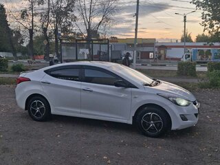 2011 Hyundai Elantra V (MD), белый, 625000 рублей, вид 2