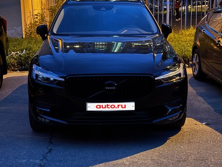 2021 Volvo XC60 II, чёрный, 4350000 рублей, вид 4