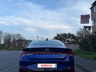 2022 Hyundai Elantra VII (CN7), синий, 1950000 рублей, вид 3