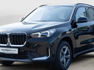 2026 BMW X1 18i sDrive III (U11/U12), чёрный, 5213881 рублей, вид 1