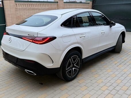 2026 Mercedes-Benz GLC Coupe 260 II (C254), белый, 6680000 рублей, вид 4