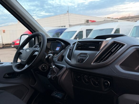 2017 Ford Transit, белый, 2400000 рублей - вид 15