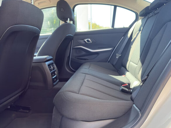 2025 BMW 3 серии 318i VII (G2x) Рестайлинг 2, белый, 3667183 рублей - вид 6