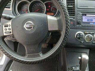 2012 Nissan Tiida I Рестайлинг, серебристый, 950000 рублей, вид 5