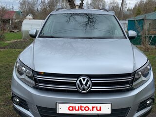 2012 Volkswagen Tiguan I Рестайлинг, серебристый, 850000 рублей, вид 1