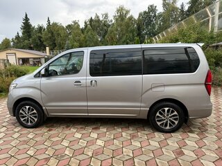 2020 Hyundai Grand Starex I Рестайлинг 2, серый, 4190000 рублей, вид 4