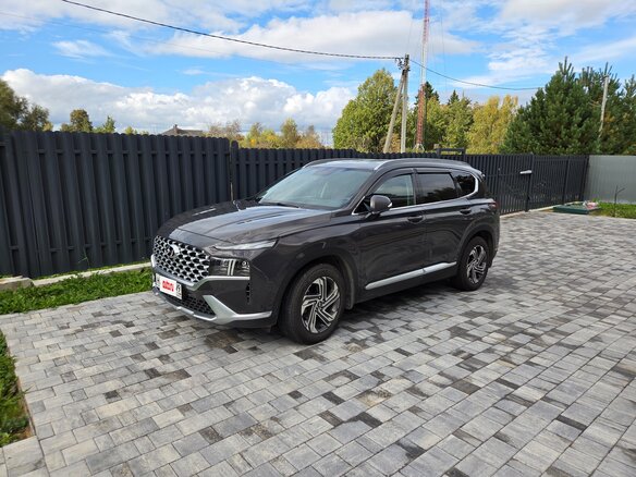2021 Hyundai Santa Fe IV Рестайлинг, коричневый, 2680000 рублей - вид 5