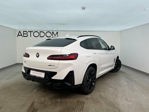 2025 BMW X4 20i II (G02) Рестайлинг, белый, 7870000 рублей - вид 3