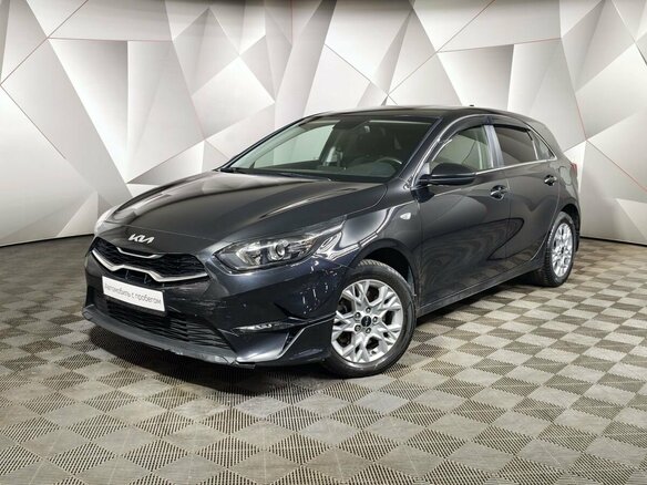 2021 Kia Ceed III Рестайлинг, чёрный, 1879000 рублей