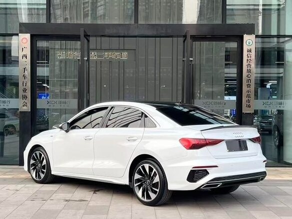 2022 Audi A3 35 TFSI Long IV (8Y), белый, 1885095 рублей - вид 5