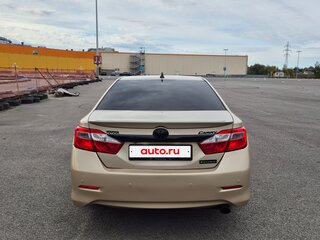 2012 Toyota Camry VII (XV50), бежевый, 1150000 рублей, вид 4