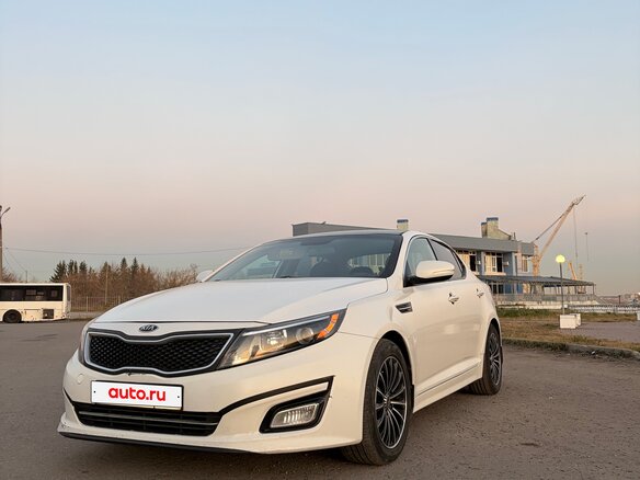 2015 Kia Optima III Рестайлинг, белый, 1250000 рублей - вид 1