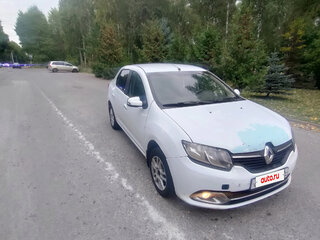 2015 Renault Logan II, белый, 420000 рублей, вид 2