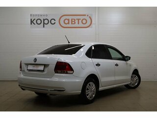 2016 Volkswagen Polo V Рестайлинг, белый, 871200 рублей, вид 3