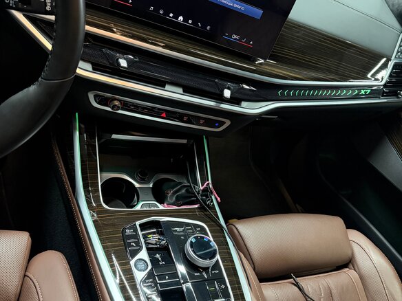 2023 BMW X7 40d I (G07) Рестайлинг, чёрный, 16300000 рублей - вид 25