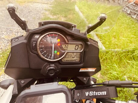 2014 Suzuki V-Strom 1000, белый, 700000 рублей, вид 5