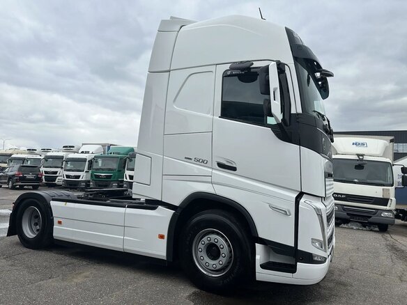 2024 Volvo FH, белый, 15490000 рублей - вид 3