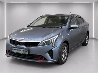 2021 Kia Rio IV Рестайлинг, серый, 1590000 рублей, вид 1