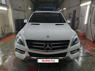 2015 Mercedes-Benz M-Класс 350 CDI III (W166), белый, 3500000 рублей, вид 3