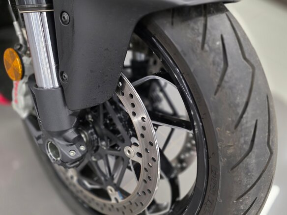 2022 Ducati Diavel V4, красный, 2349000 рублей - вид 5