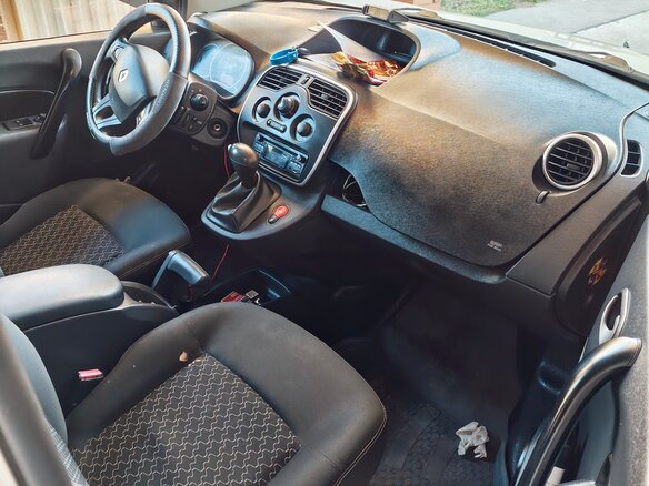 2013 Renault Kangoo, белый, 2700000 рублей - вид 3