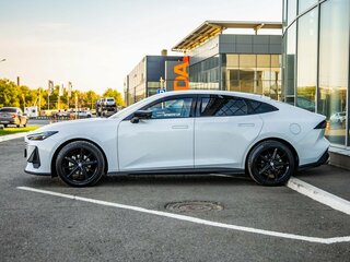 2024 Changan UNI-V I, белый, 2383000 рублей, вид 4
