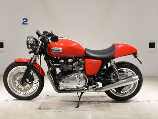 2008 Triumph Thruxton, красный, 595000 рублей, вид 1
