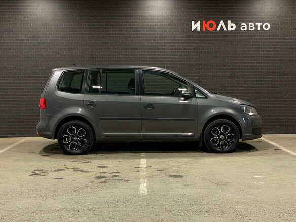 2010 Volkswagen Touran I Рестайлинг 2, серый - вид 3