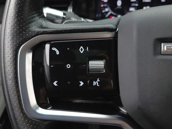 2023 Land Rover Range Rover Evoque II, серый, 2535000 рублей - вид 6
