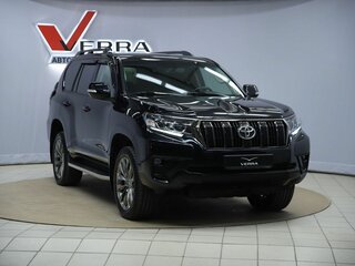 2020 Toyota Land Cruiser Prado 150 Series Рестайлинг 3, чёрный, 5290000 рублей, вид 3
