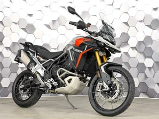 2025 Triumph Tiger 900, серый, 1799000 рублей, вид 1