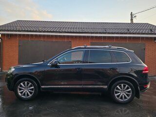 2012 Volkswagen Touareg II, чёрный, 1780000 рублей, вид 1