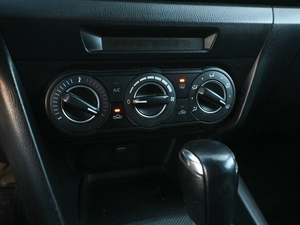 2014 Mazda 3 III (BM), серебристый, 1149000 рублей - вид 17