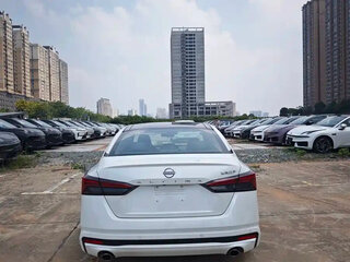 2022 Nissan Altima VI (L34) Рестайлинг, белый, 1890400 рублей, вид 5