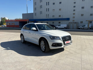 2016 Audi Q5 I (8R) Рестайлинг, белый, 2400000 рублей, вид 3