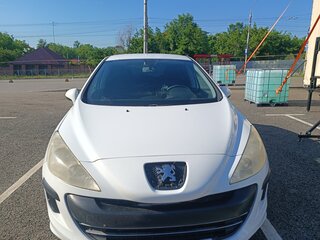 2008 Peugeot 308 I, белый, 700000 рублей, вид 1