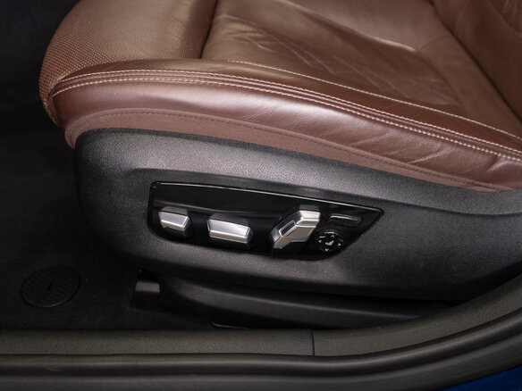 2018 BMW 5 серии 530d xDrive VII (G30/G31/G38), синий - вид 16