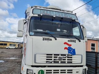 2005 Volvo FH, белый, 2000000 рублей, вид 2