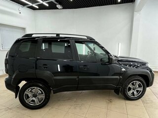 2022 Lada (ВАЗ) Niva Travel I, чёрный, 1040000 рублей, вид 4