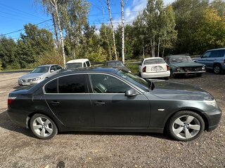 2009 BMW 5 серии 525xi V (E60/E61) Рестайлинг, серый, 1130000 рублей, вид 4