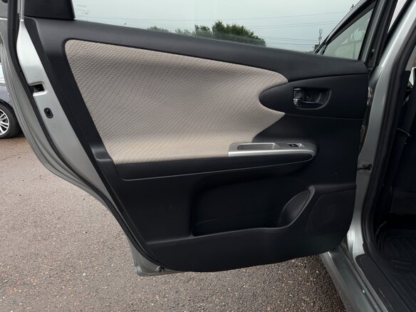 2009 Toyota Wish II, серый - вид 20