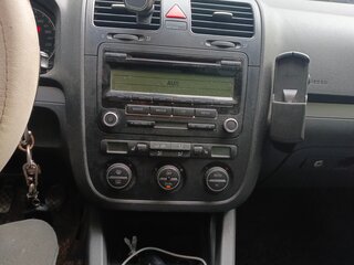 2008 Volkswagen Golf V, серый, 500000 рублей, вид 4