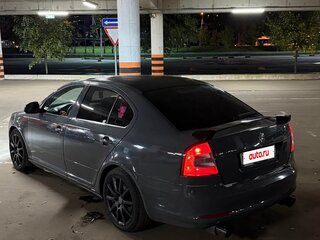 2011 Skoda Octavia II (A5) Рестайлинг, белый, 650000 рублей, вид 3