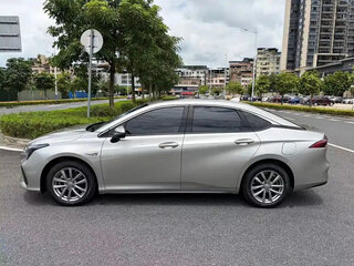 2024 Aion S 580, серебристый, 1450069 рублей, вид 3