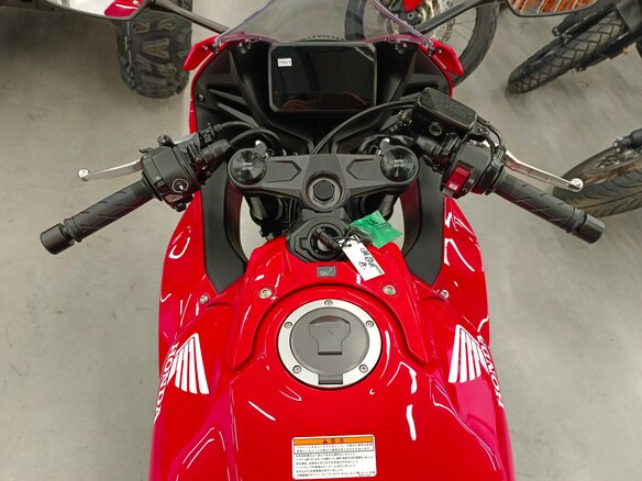 2025 Honda CBR 650R, красный, 1200000 рублей - вид 20