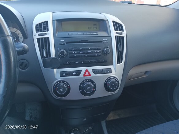 2009 Kia Ceed I, серебристый, 665000 рублей - вид 7