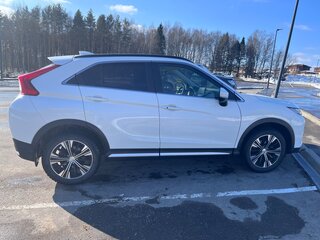 2018 Mitsubishi Eclipse Cross I, белый, 2100000 рублей, вид 4