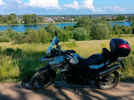 2013 BMW F 700 GS, серебристый, 620000 рублей, вид 2