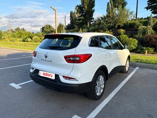 2020 Renault Kadjar I Рестайлинг, белый, 1850000 рублей, вид 5